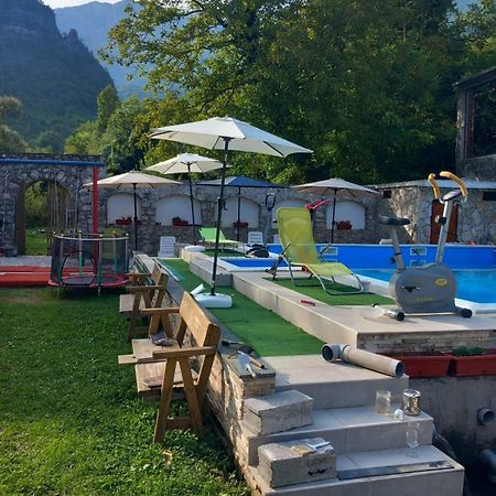 Kuca Za Odmor Sa Bazenom Diva Grabovica Vila Jablanica Exterior foto